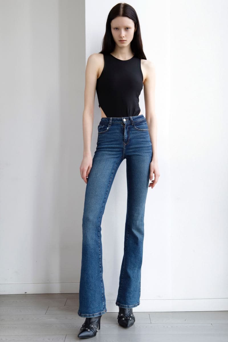 Leonie Steffen — 03